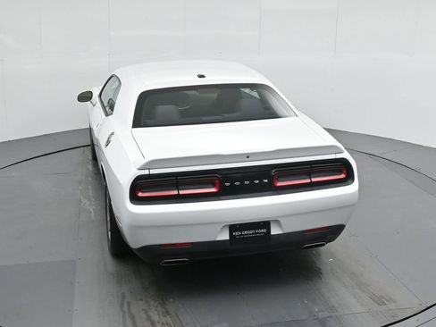 Used 2020 Dodge Challenger SXT image 36