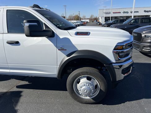 New 2026 RAM 4500 Tradesman w/ Chrome Appearance Group image 4