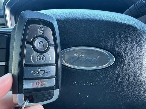 Certified 2025 Ford F250 Platinum image 46