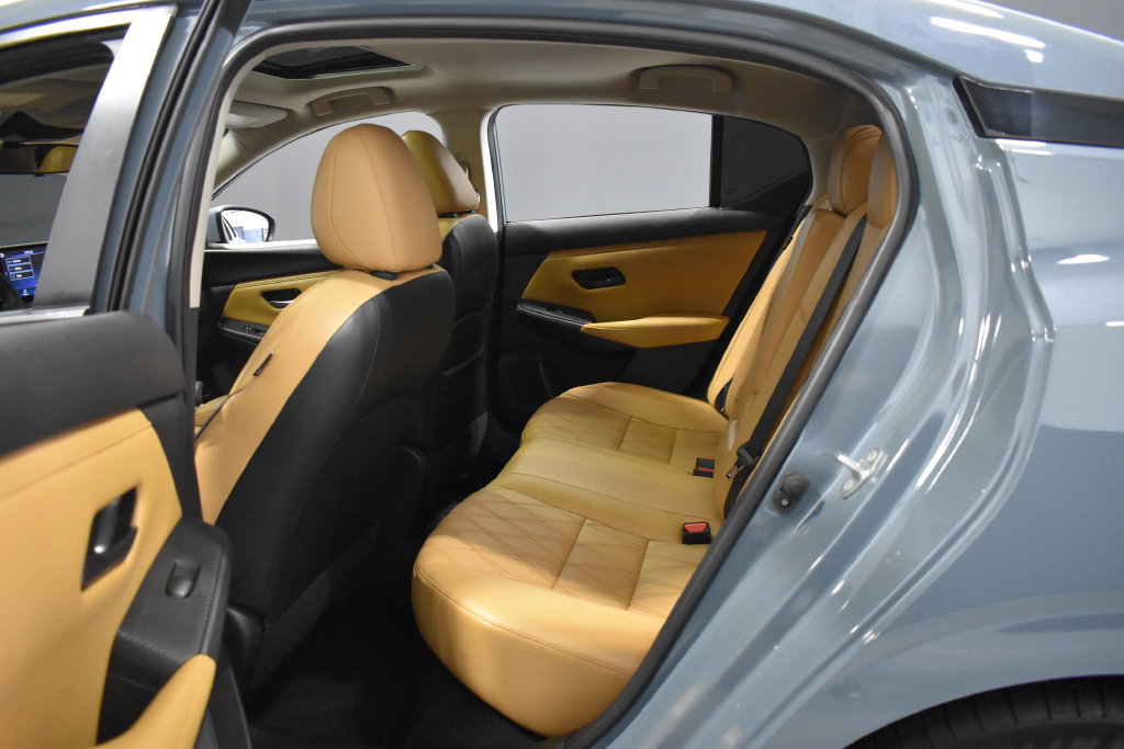 Certified 2024 Nissan Sentra SV w/ SV Premium Package FWD image 33