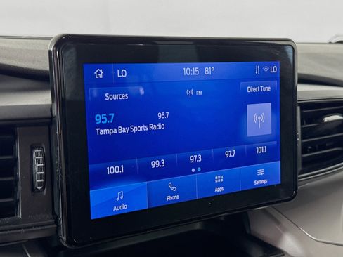 Used 2023 Ford Explorer XLT RWD image 16