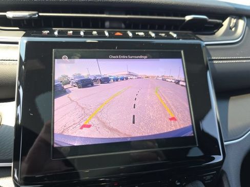 Used 2025 Jeep Grand Cherokee Altitude AWD/4WD image 20