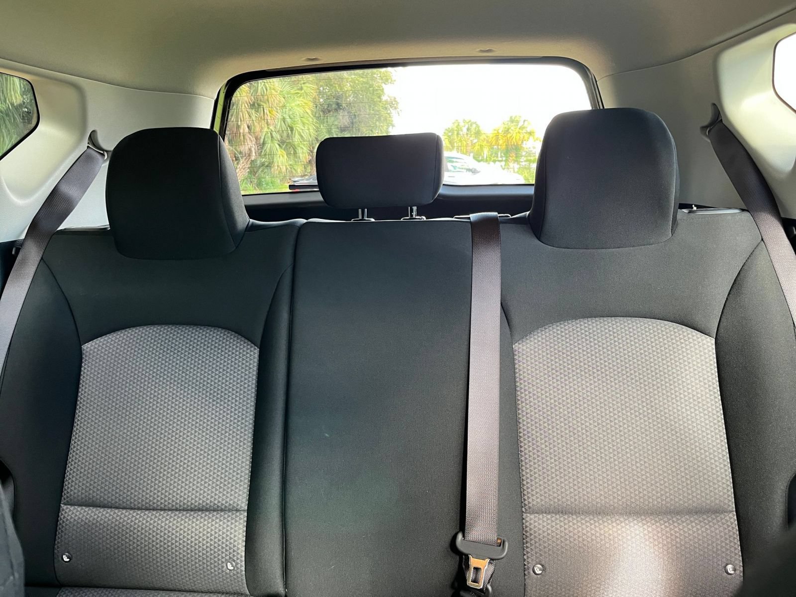 Used 2025 Kia Soul LX w/ LX Technology Package FWD image 35