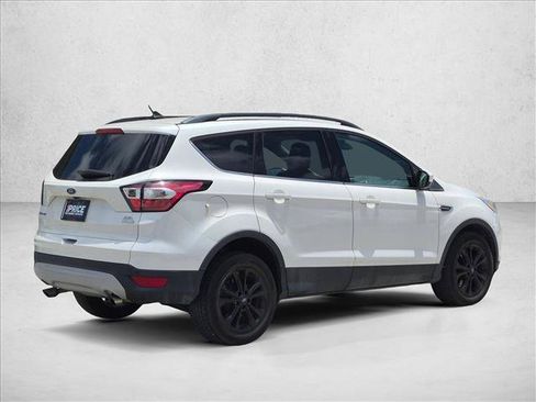 Used 2018 Ford Escape SEL w/ Ford Safe & Smart Package FWD image 5