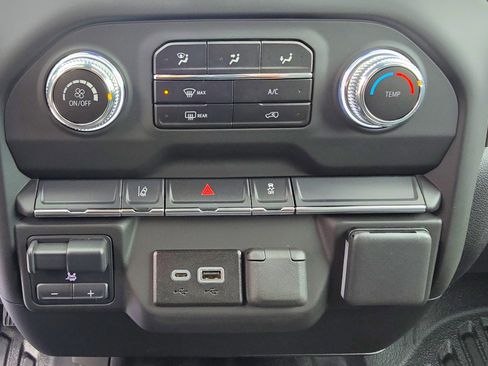 New 2025 GMC Sierra 3500 Pro w/ Convenience Package image 20