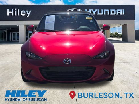 Used 2022 MAZDA MX-5 Miata Grand Touring w/ Weather Package RWD image 8