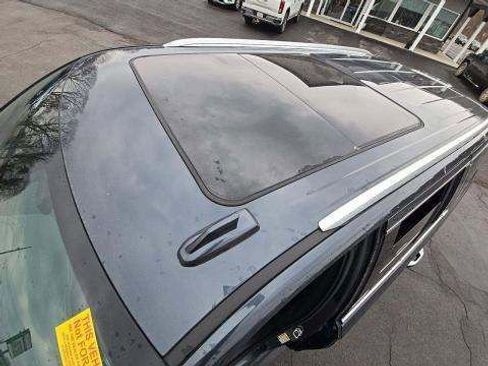 Used 2021 GMC Yukon SLT w/ SLT Premium Package image 31