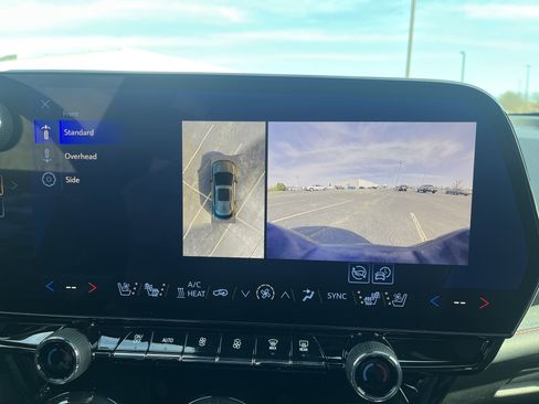 Used 2025 Chevrolet Blazer EV RS image 25