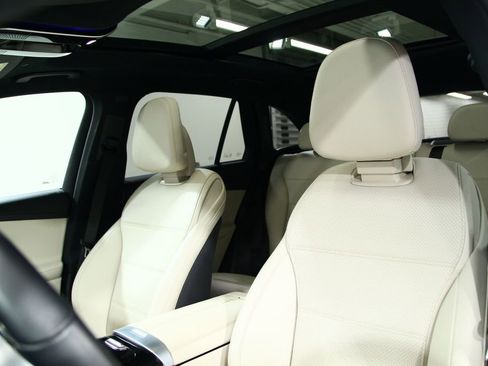 Certified 2023 Mercedes-Benz GLC 300 4MATIC image 19