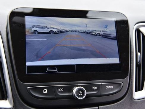 Used 2024 Chevrolet Malibu LT image 11