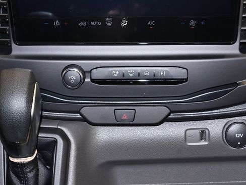 New 2026 Ford Transit 250 148 Medium Roof image 25