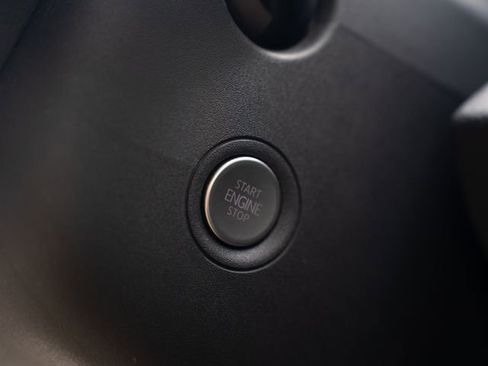 Used 2023 Volkswagen ID.4 Pro image 28