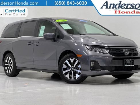 Certified 2026 Honda Odyssey EX-L image 1