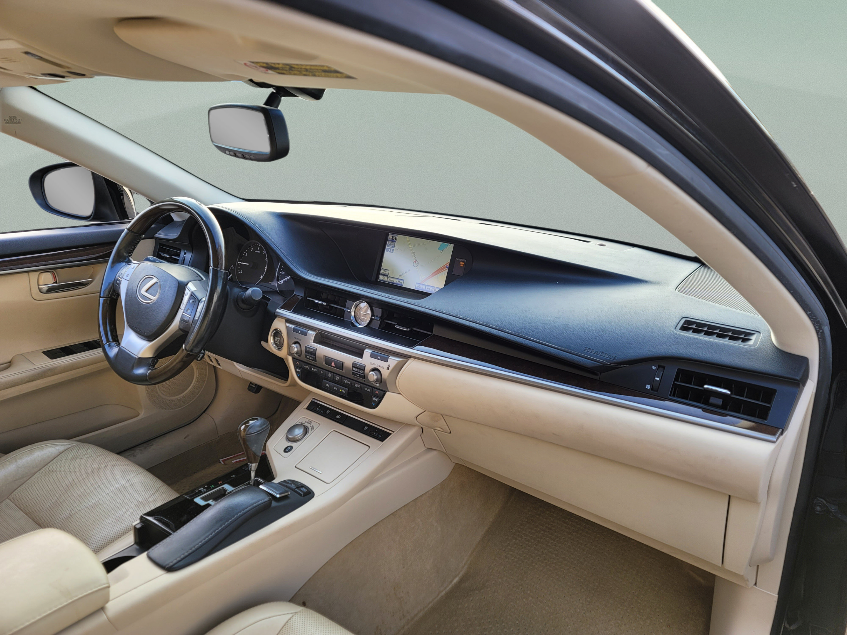 Used 2014 Lexus ES 350 w/ Luxury Package FWD image 29