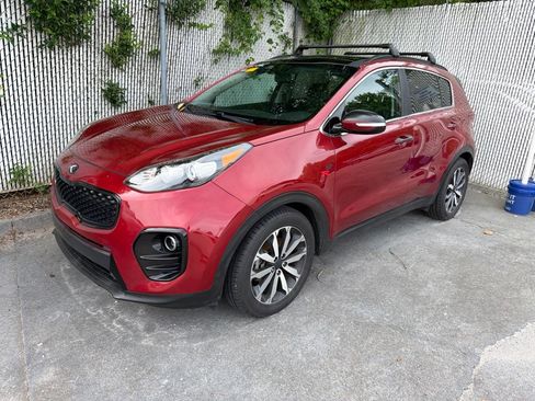 Used 2017 Kia Sportage EX w/ EX Premium Package FWD image 2