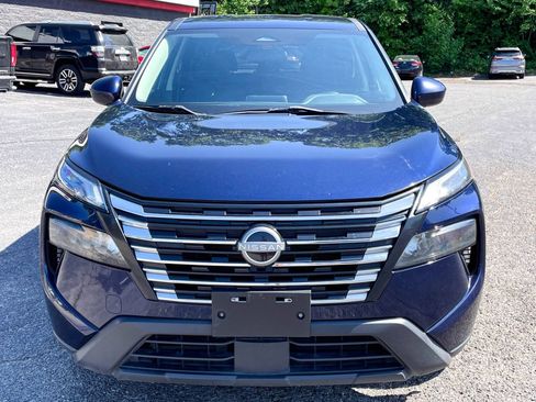 Used 2024 Nissan Rogue SV FWD image 7