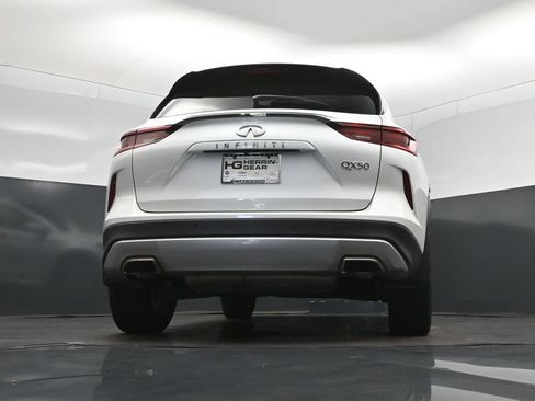 Certified 2024 INFINITI QX50 Luxe FWD image 41