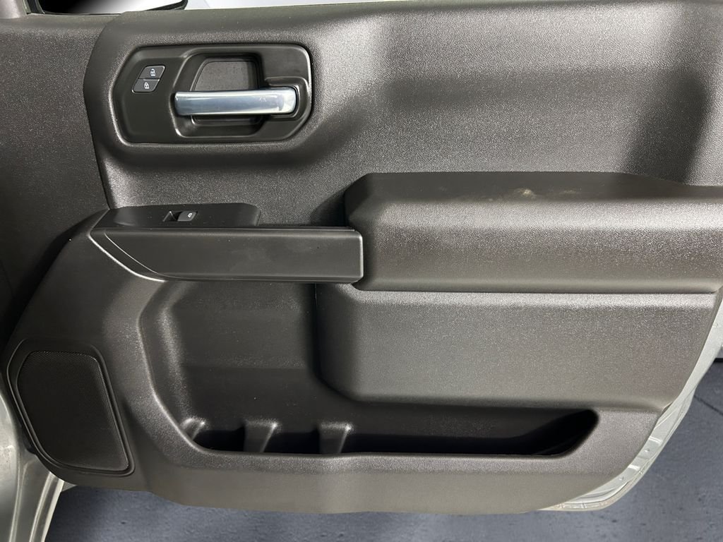 Used 2025 Chevrolet Silverado 1500 W/T RWD image 15