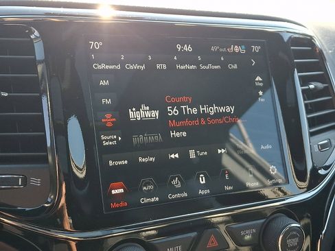 Used 2021 Jeep Grand Cherokee High Altitude image 17