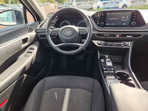 Certified 2022 Hyundai Sonata SE w/ Cargo Package image 13