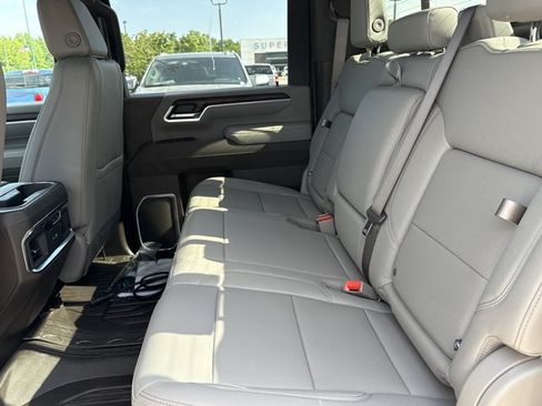New 2026 GMC Sierra 2500 SLT w/ SLT Premium Package AWD/4WD image 5