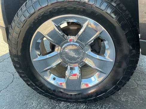 Used 2015 Chevrolet Silverado 1500 LTZ w/ Driver Alert Package AWD/4WD image 26