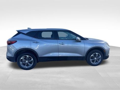 Certified 2025 Chevrolet Blazer LT image 7