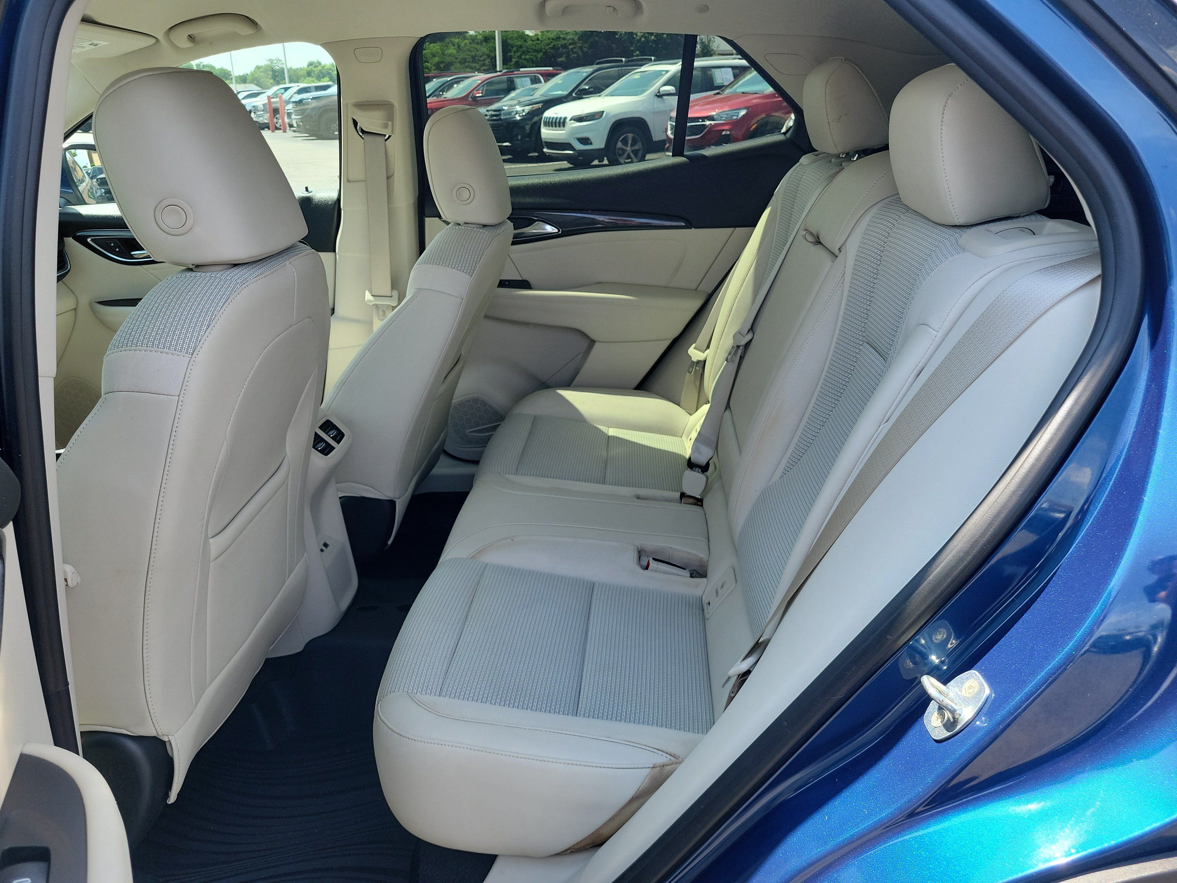 Used 2023 Buick Envision Preferred FWD image 13