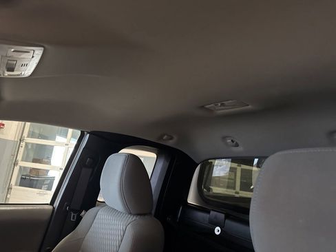 Used 2020 Toyota Tacoma SR image 13