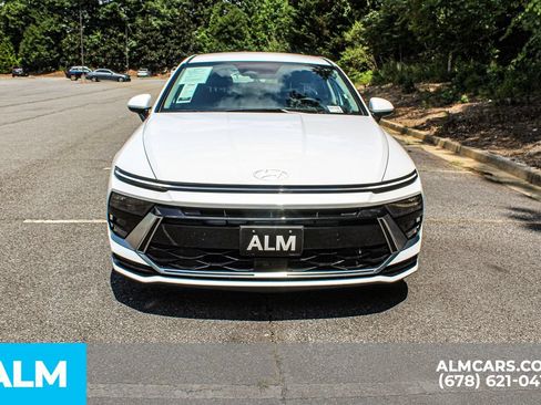 Used 2025 Hyundai Sonata SEL FWD image 9