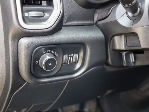 Used 2019 RAM 2500 Tradesman AWD/4WD image 26