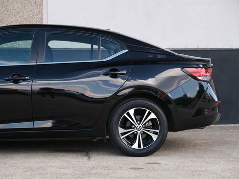 Used 2023 Nissan Sentra SV image 11