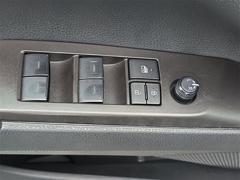 Used 2024 Toyota Camry LE image 30