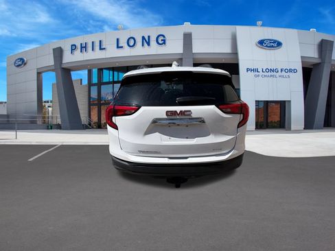 Used 2019 GMC Terrain SLE w/ Driver Convenience Package AWD/4WD image 4