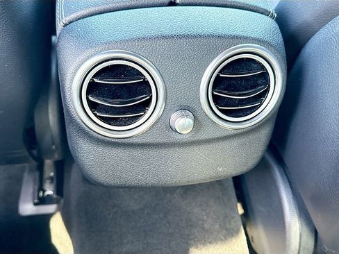 Used 2019 Mercedes-Benz C 300 Sedan w/ Premium Package image 19