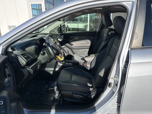 Used 2021 Subaru Crosstrek 2.5i Sport w/ Moonroof Package image 9