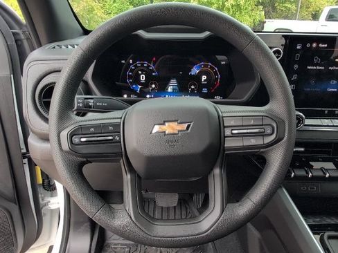 New 2026 Chevrolet Colorado W/T image 16