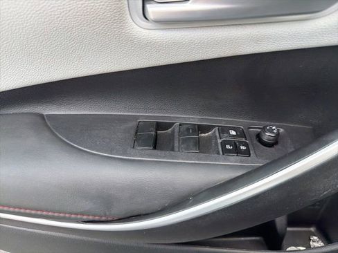 Used 2023 Toyota Corolla SE w/ Carpet Mat Package (TMS) image 16