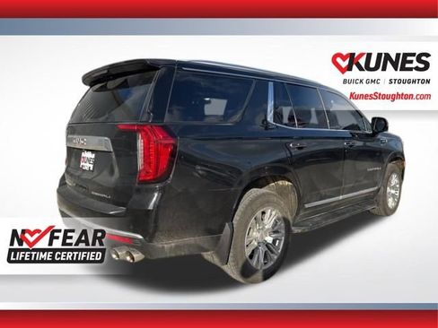 Used 2023 GMC Yukon Denali w/ LPO, Floor Liner Package AWD/4WD image 11