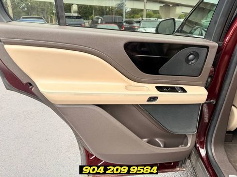 Used 2021 Lincoln Aviator Reserve w/ Class IV Trailer Tow Package AWD/4WD image 26