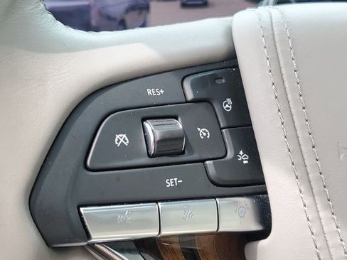 Used 2024 Cadillac Escalade Sport Platinum AWD/4WD image 11