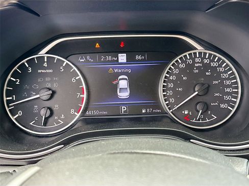 Used 2023 Nissan Maxima SL FWD image 12
