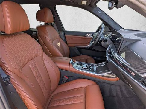 Used 2025 BMW X7 M60i w/ Executive Package AWD/4WD image 23