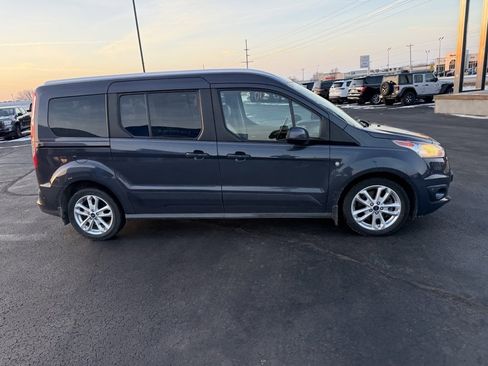 Used 2014 Ford Transit Connect Titanium image 6