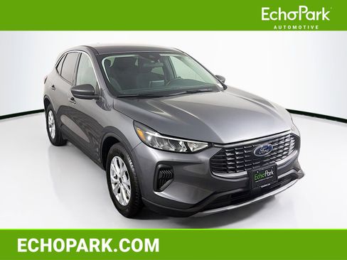 Used 2024 Ford Escape Active FWD image 1
