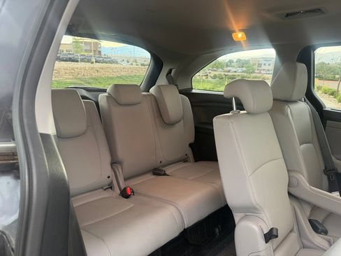Used 2022 Honda Odyssey EX-L image 26