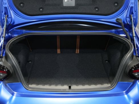 Used 2024 BMW M2 w/ Lighting Package image 50