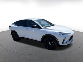 Used 2025 Buick Envista Sport Touring video 2