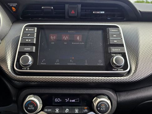 Used 2020 Nissan Kicks SV w/ Exterior Package FWD image 30