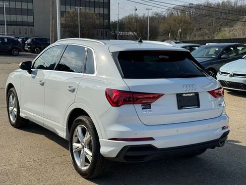 Used 2024 Audi Q3 2.0T Premium image 3